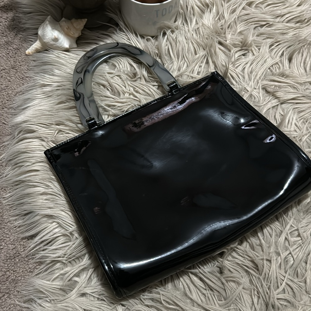 Vintage Neiman Marcus Black Patent Bag-Blk/Gray Swirled Lucite Handles-EUC - Picture 5 of 17